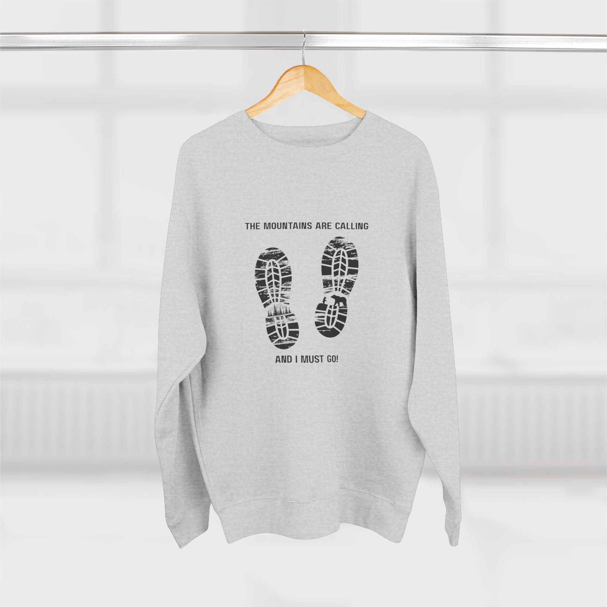 Mountain Hiking Sweatshirt